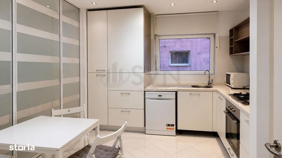Apartament cu 4 camere decomandat în Tunari
