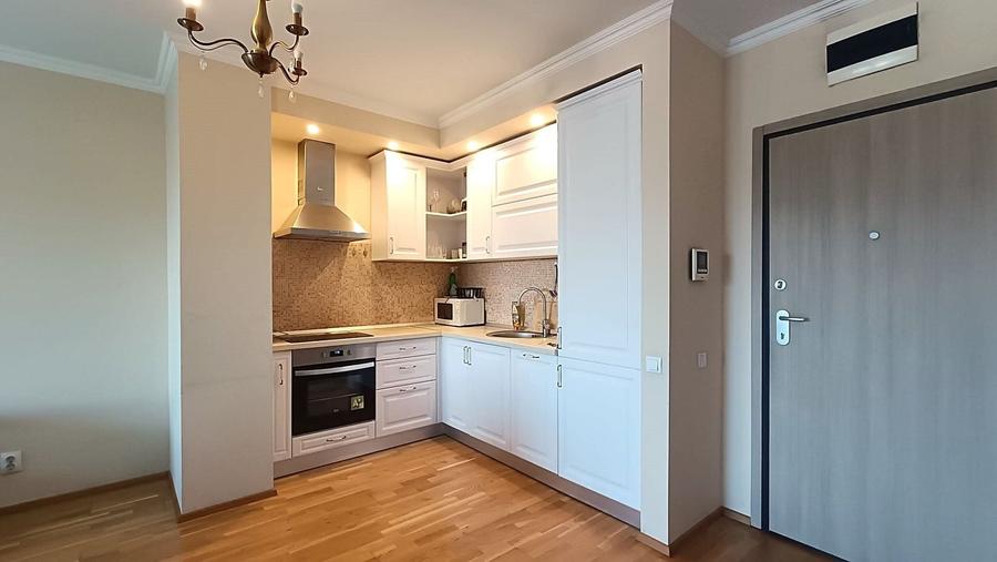 Apartament cu 2 camere semidecomandat în Semicentral