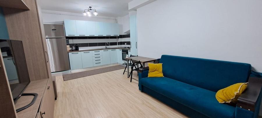 Apartament cu 2 camere semidecomandat, mobilat în Berceni