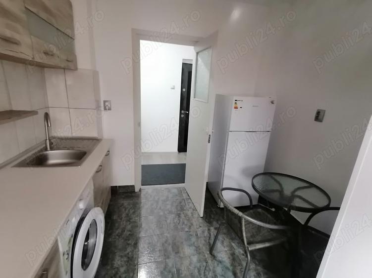 Apartament cu 2 camere decomandat în Traian