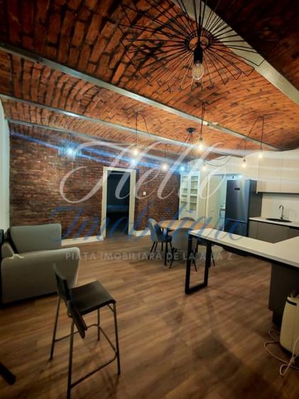 Apartament cu 2 camere semidecomandat în Central