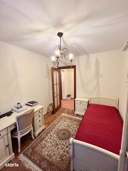 Apartament cu 4 camere în Griviței