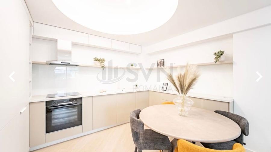 Apartament cu 3 camere semidecomandat, mobilat în Pipera — fotografia 3