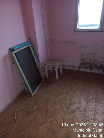 Apartament cu 2 camere decomandat în Micro 14