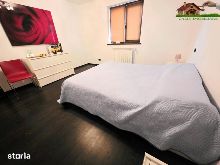 Casă cu 6 camere cu Teren 400 Mp în Miroslava