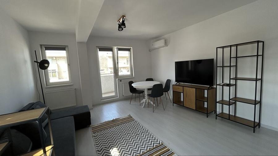 Apartament cu 2 camere semidecomandat în Central