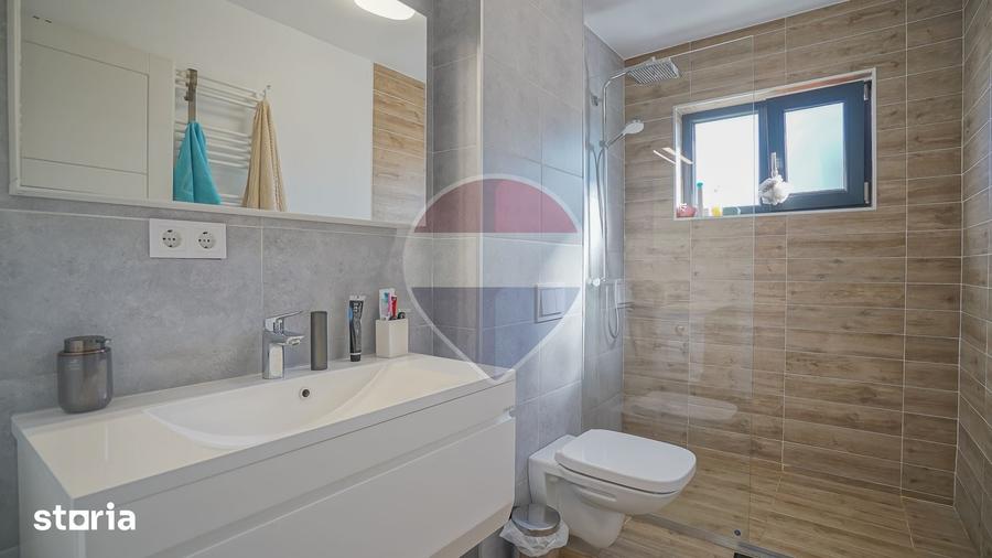 Casă cu 4 camere cu Teren 400 Mp în Tărlungeni