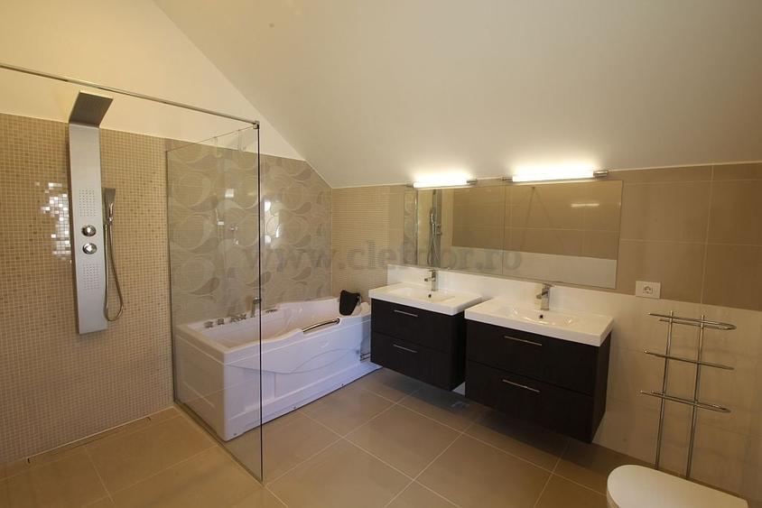 Casă individuală cu 5 camere cu Piscina în Pipera