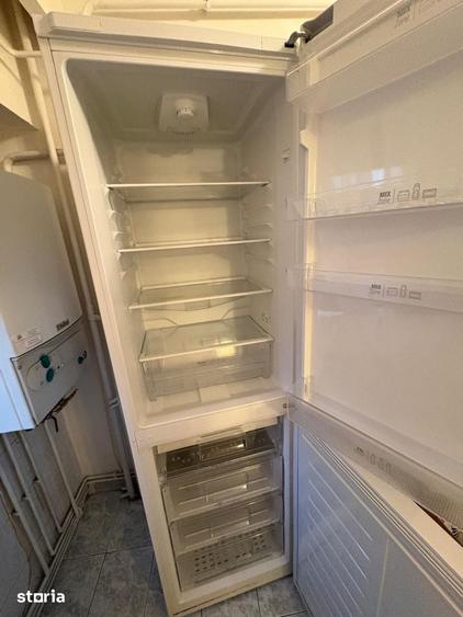 Apartament cu 3 camere decomandat în Independenței
