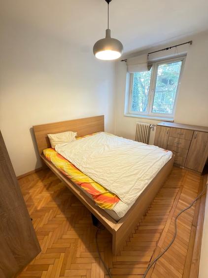 Apartament cu 2 camere semidecomandat în Floreasca
