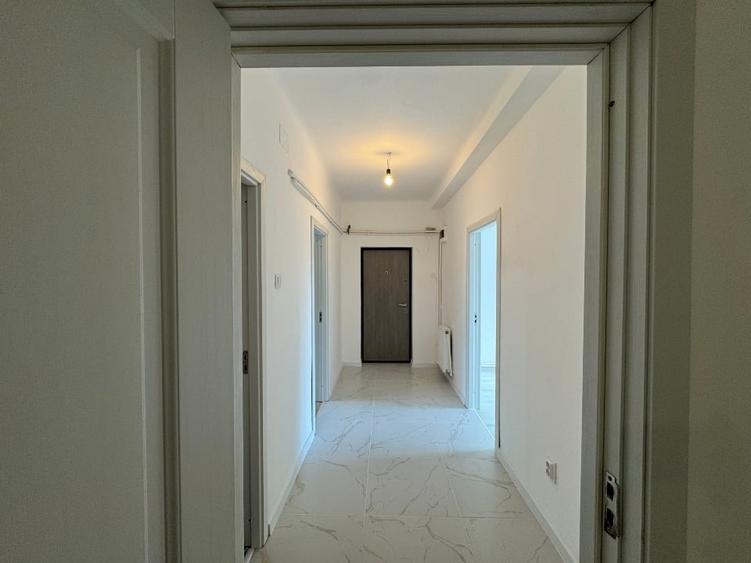 Apartament cu 3 camere decomandat în Grozăvești
