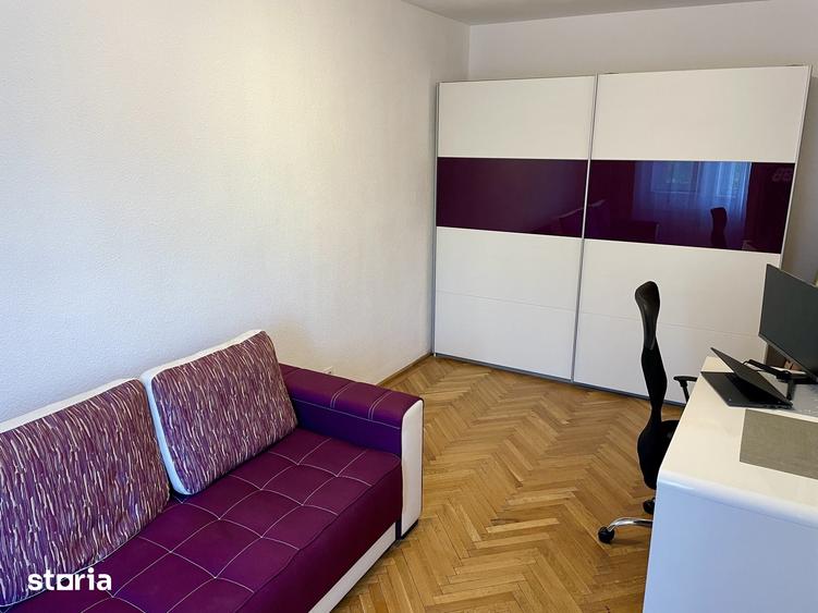 Apartament cu 3 camere în 13 Septembrie