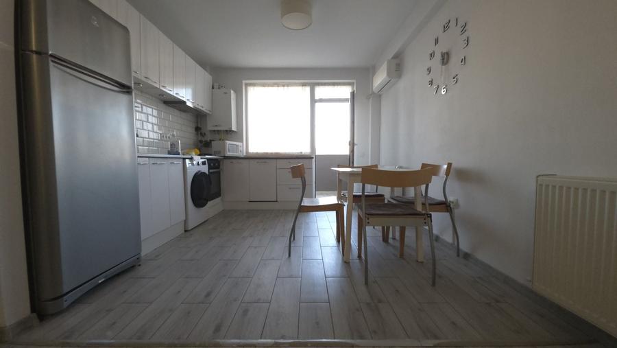 Apartament cu 2 camere semidecomandat în Florești