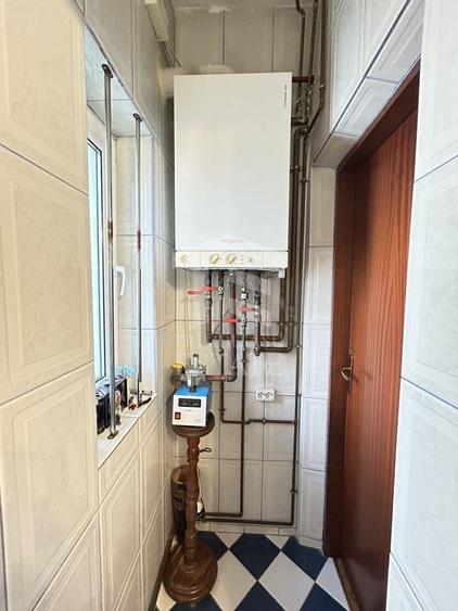 Apartament cu 3 camere decomandat în Ultracentral
