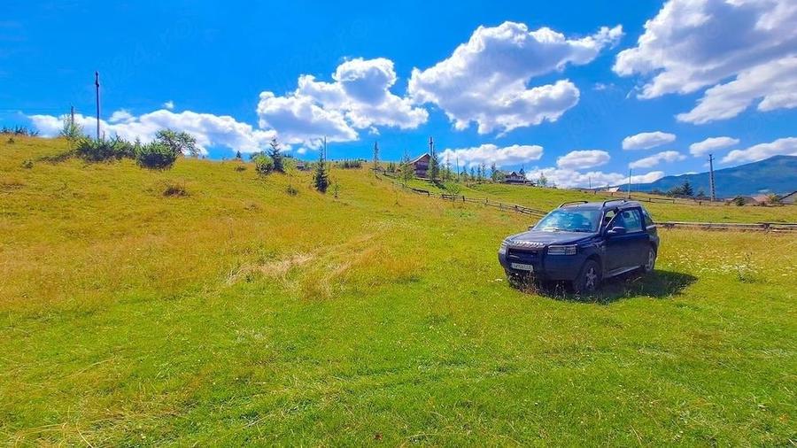 Teren Construcții intravilan de 2000 mp, în Vatra Moldoviței