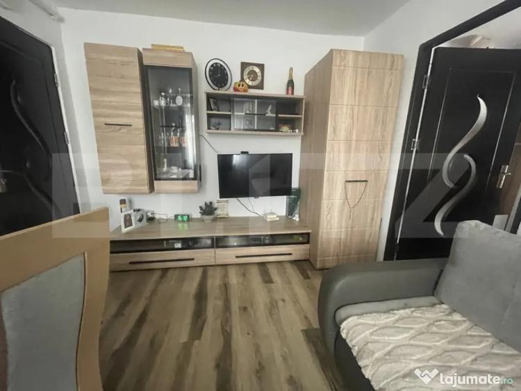 Apartament cu 2 camere semidecomandat în Central