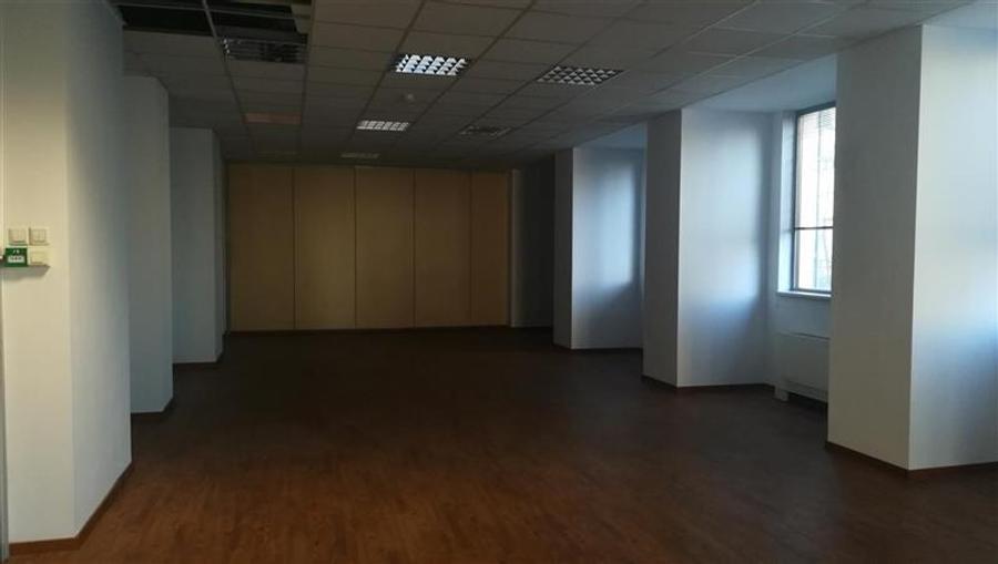 Birou, de 554.20001220703 mp, în Timpuri Noi