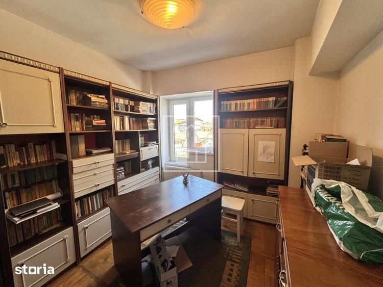 Apartament cu 4 camere decomandat în Turnișor