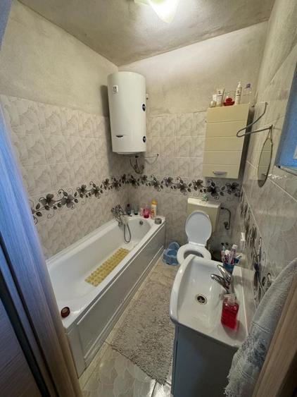Casă cu 4 camere în Cefa