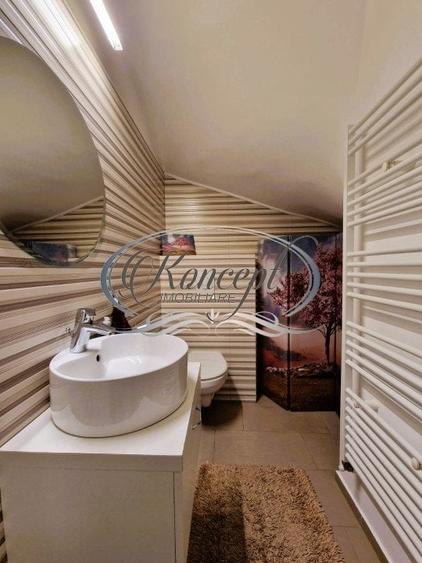 Casă cu 4 camere cu Canalizare în Gheorgheni