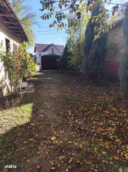 Casă cu 4 camere cu Teren 1482 Mp în Brădești