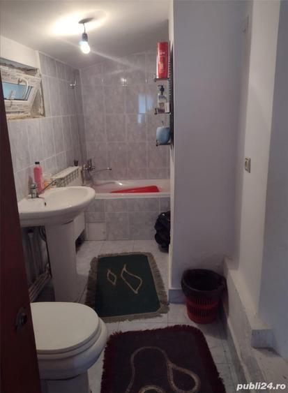 Casă cu 4 camere cu Teren 1339 Mp în Bârlad