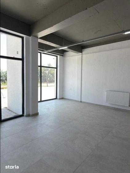 Spațiu comercial, de 69 mp, în Central