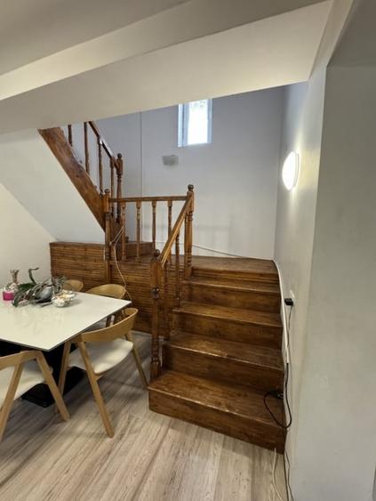 Casă individuală cu 5 camere cu Teren 470 Mp în Blejoi