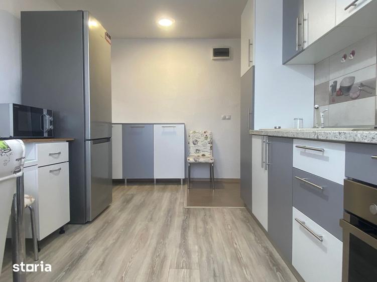 Apartament cu 2 camere semidecomandat în Micro 11