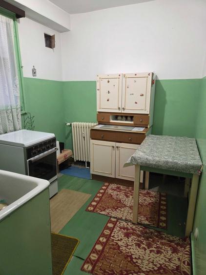 Apartament cu 2 camere decomandat în Giurgiului