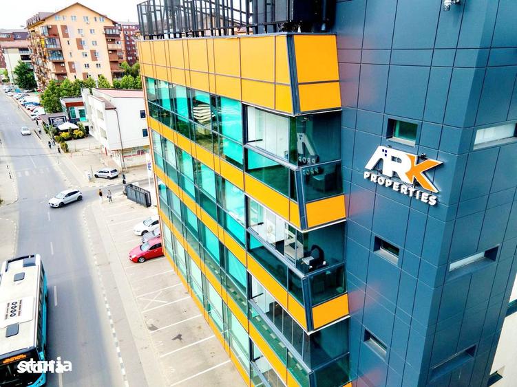 Spațiu comercial, de 1,498 mp, în Chiajna