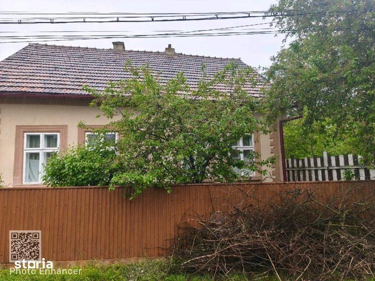 Casă cu 4 camere cu Teren 1767 Mp în Rădăuți