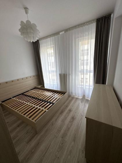 Apartament cu 2 camere decomandat în Runcu