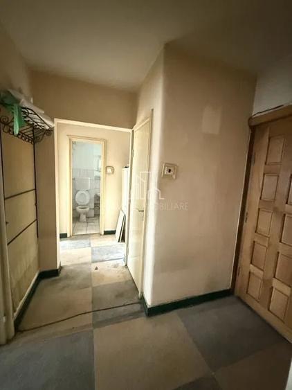 Apartament cu 2 camere decomandat în Semicentral