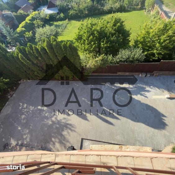 Casă cu 7 camere cu Teren 520 Mp în Platou