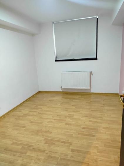 Apartament 3 Camere | Obor | Spațiu Comercial | Centrala proprie - 4