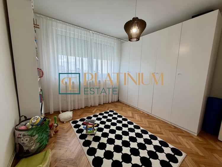 Apartament cu 3 camere semidecomandat în Take Ionescu