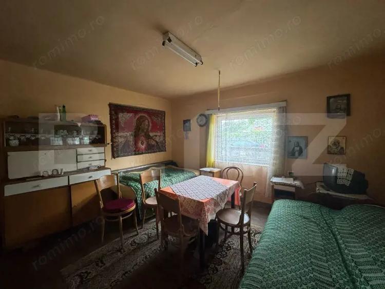 Casă cu 3 camere cu Teren 3340 Mp în Central