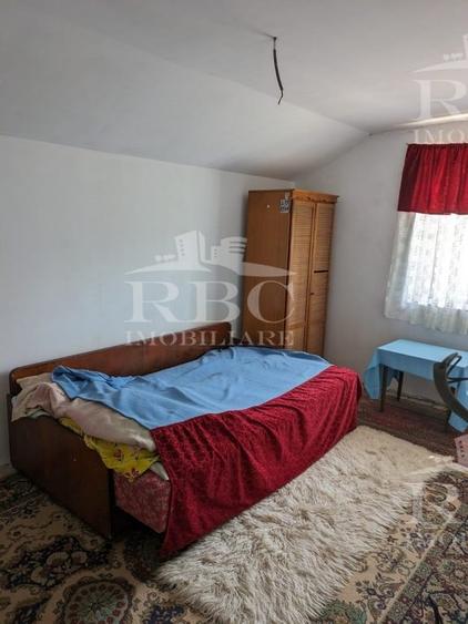 Teren intravilan de 4873 mp, în Moldovenești