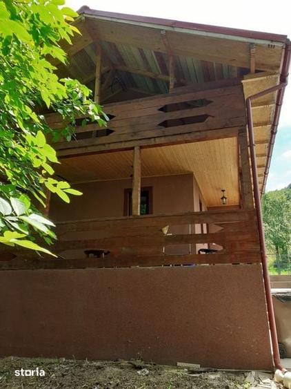 Casă cu 2 camere cu Teren 308 Mp în Poienarii de Muscel