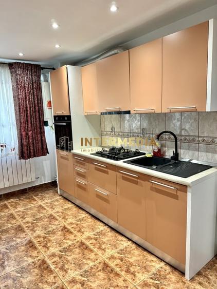 Apartament cu 2 camere decomandat, mobilat în Central