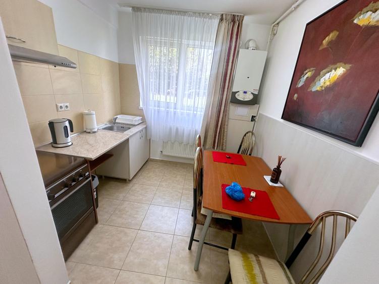 Apartament cu 2 camere decomandat în Mărăști
