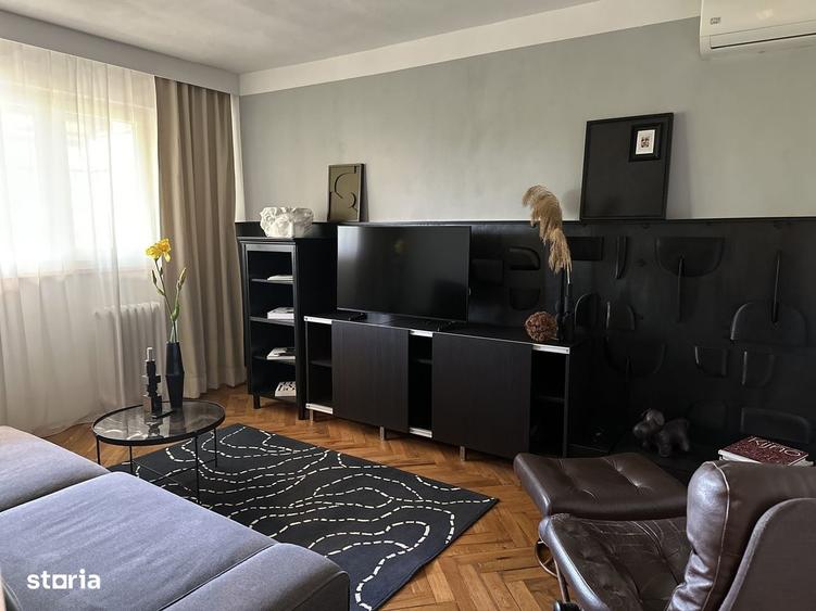Apartament cu 3 camere decomandat în Rogerius
