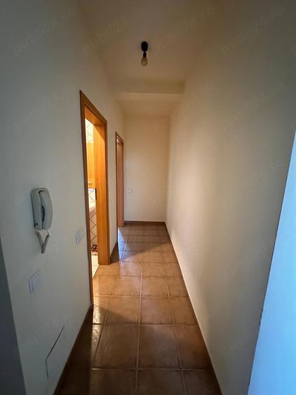 Apartament cu 3 camere decomandat în Băneasa