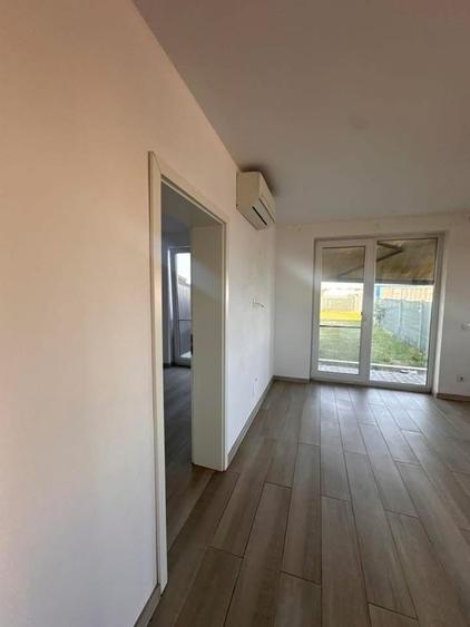 Apartament cu 3 camere decomandat în Moșnița Nouă