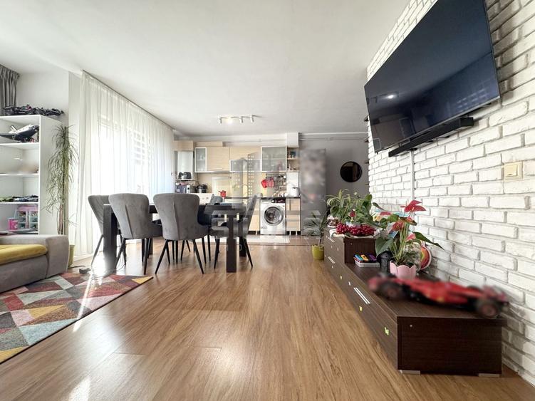 Apartament cu 3 camere semidecomandat, mobilat în Florești — fotografia 2