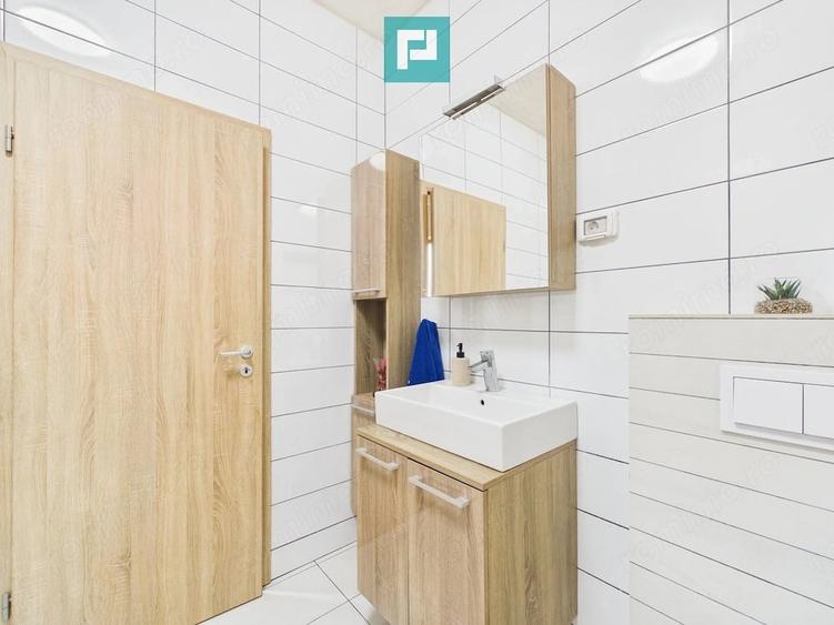 Casă cu Teren 500 Mp în Central