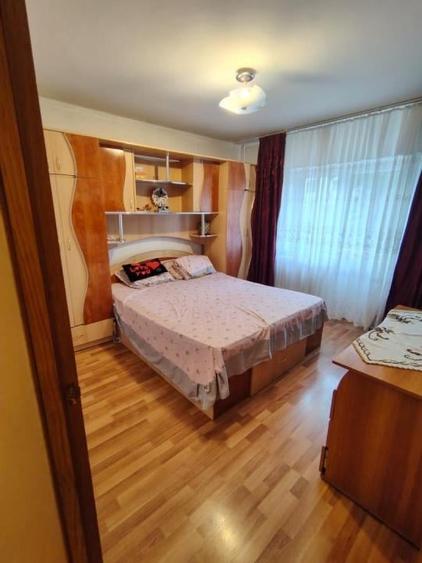 Apartament cu 3 camere în Colentina