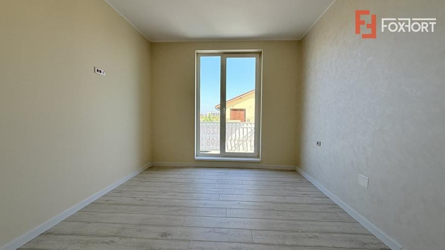 Duplex cu 4 camere cu Teren 270 Mp în Giroc