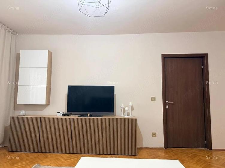 Garsonieră decomandată în Muncii
